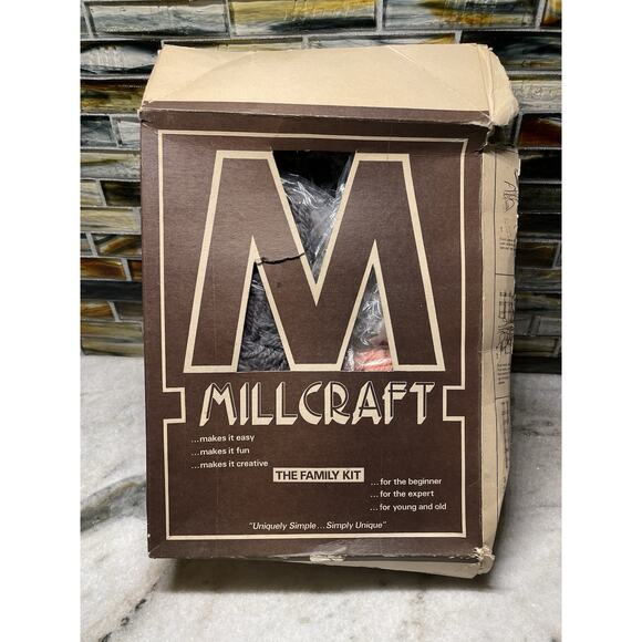 VTG 1980’s Millcraft Kitten Latch Hook Kit For A Wall Hanging Picture Pillow - Picture 1 of 7